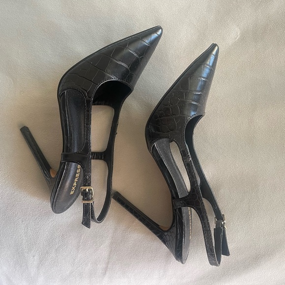 BLACK EXPRESS PEEP TOE HEELS - Picture 4 of 7